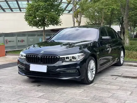 17万多拿下宝马5系，2019款530Li，体验行政级舒适！