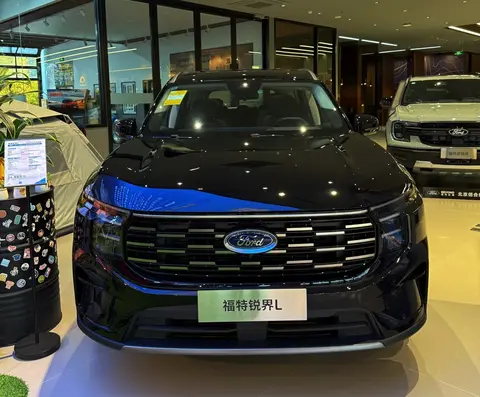 别克昂科旗价格“大跳水”！优惠高达8万，网友：看到诚意了